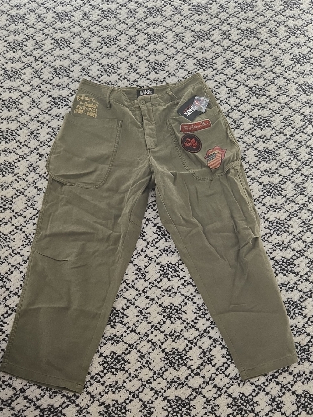 Lucky Brand ROLLING STONES Olive Green Cargo Pants with Patch Details